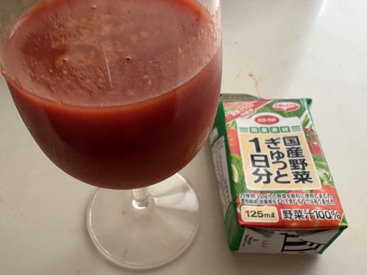 おうちコープの野菜ジュースが衝撃の美味しさ【実飲レビュー】